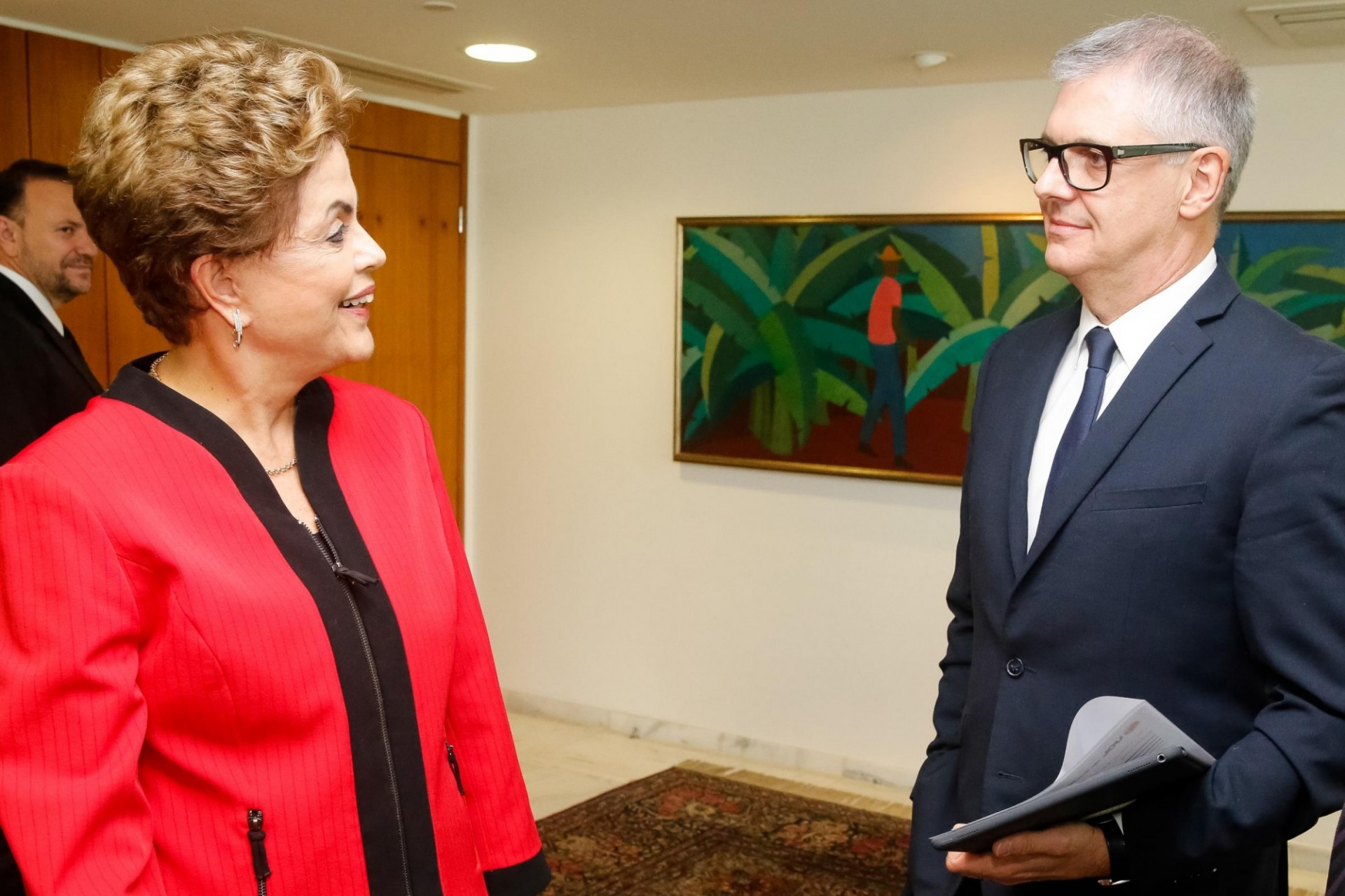 Fernando Rodrigues con la ex-presidenta brasileña Dilma Rousseff